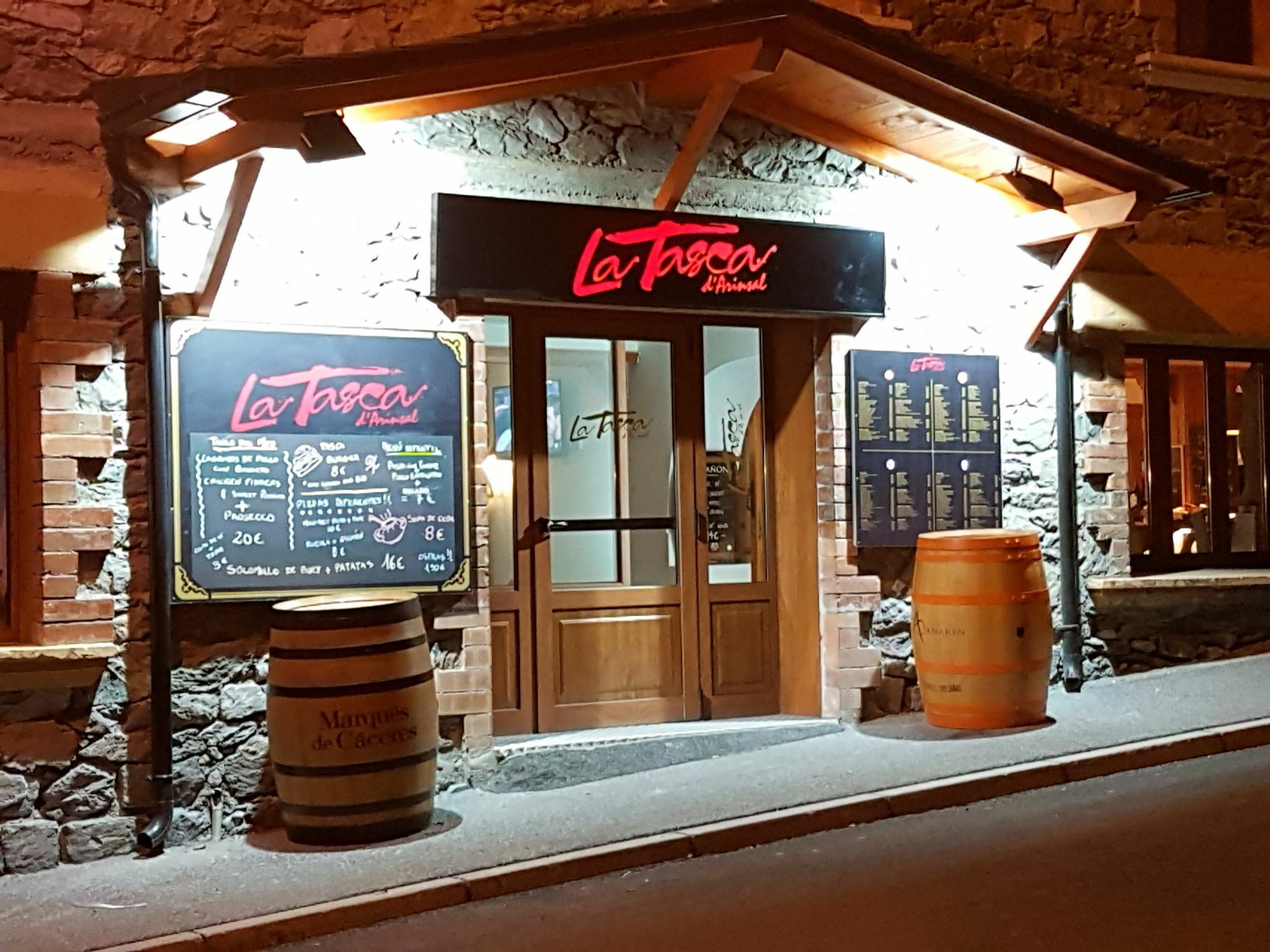 Hotel Arinsal Exterior photo